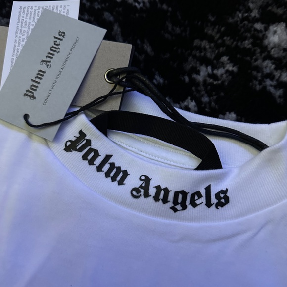 PALM ANGELS OVERSIZED BACK PRINT LOGO TSHIRT AUTHENTIC ALL SIZES ARE AVAILABLE - Picture 4 of 8